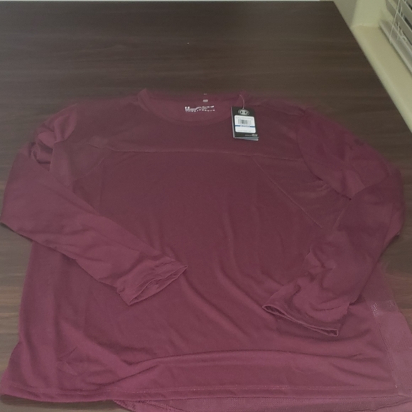 maroon under armour long sleeve